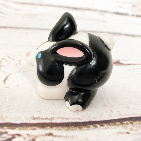 Vintage 1997 Little People Blue Eyes Bunny Rabbit Figure - Picture 4 of 4